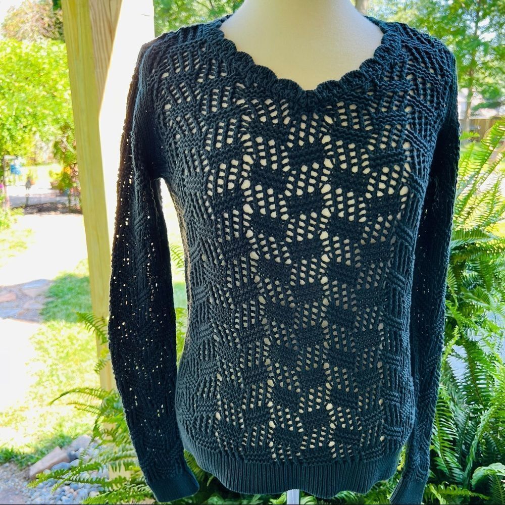 LOFT Black Loose Knit Sweater size Medium
